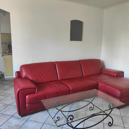 Bel Appartement Dans Le Quartier De Saint Barnabe Marselha Exterior foto