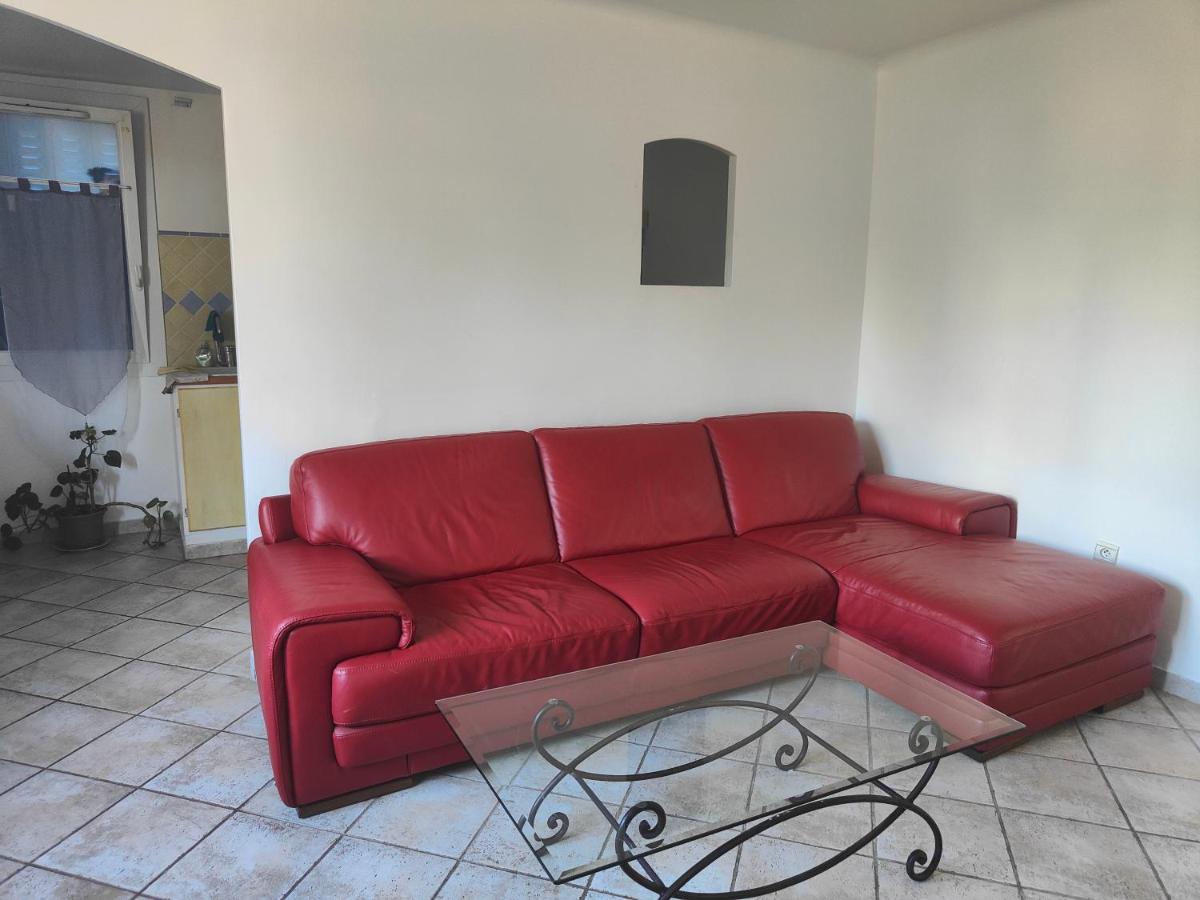 Bel Appartement Dans Le Quartier De Saint Barnabe Marselha Exterior foto
